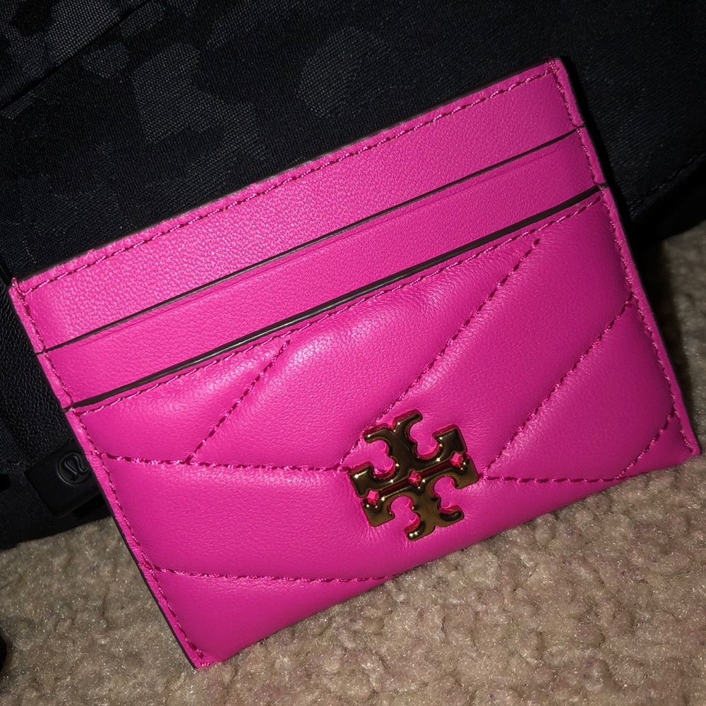 USED Tory Burch Kira Chevron Card Case